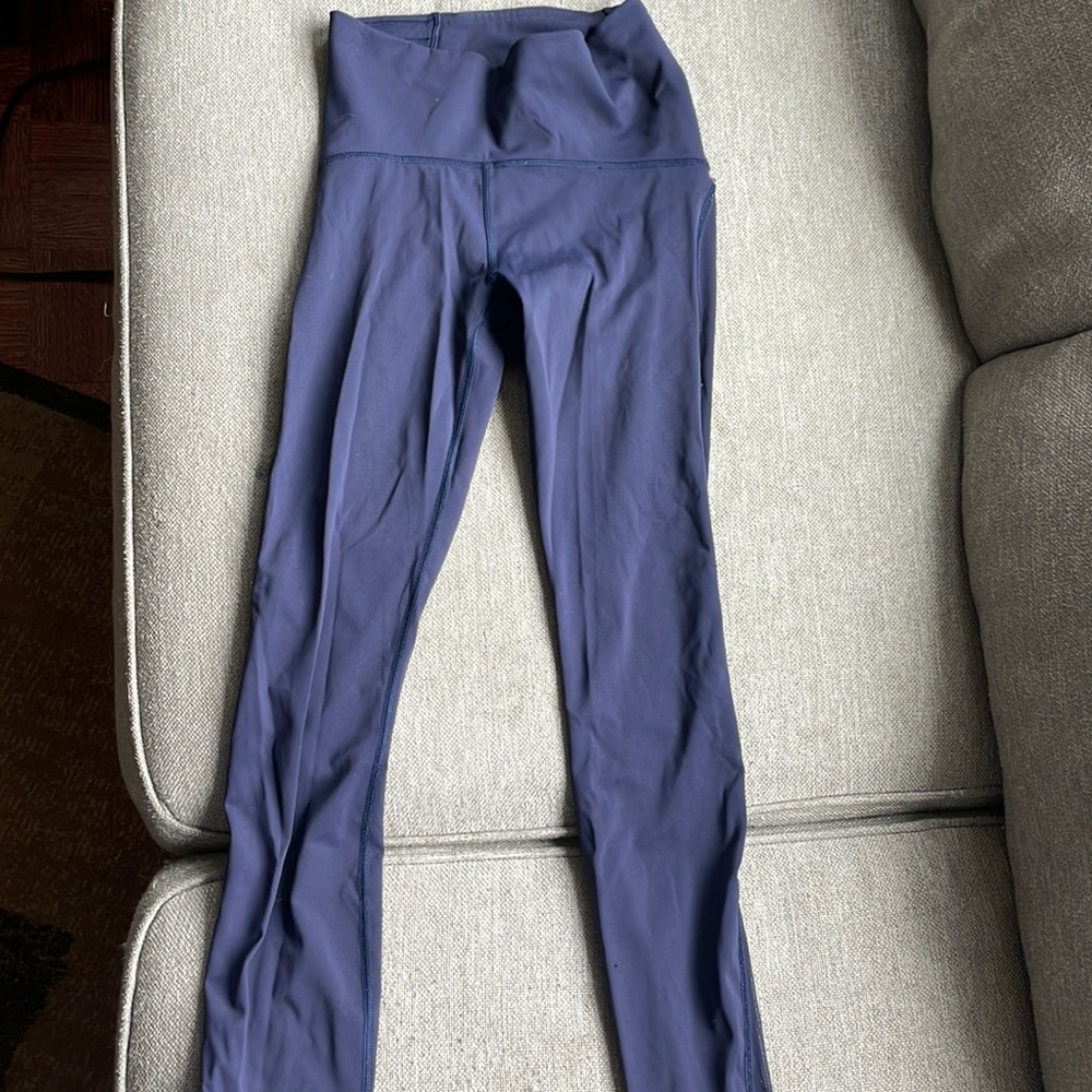Lululemon leggings(navy blue)